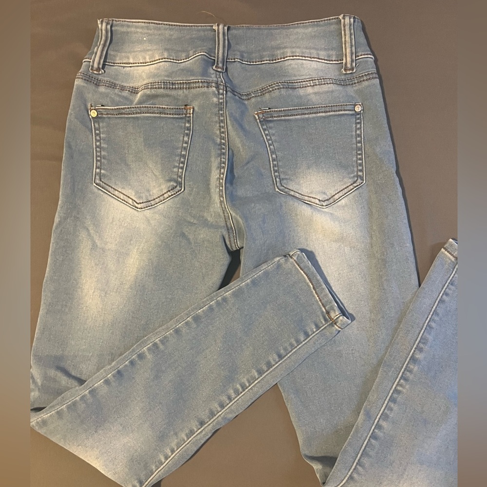 Stretchy blue denim jeans - Picture 2 of 4